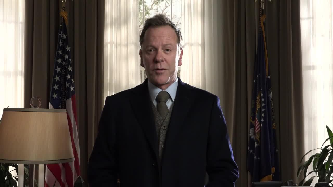 kiefer sutherland supports port lands revitalization for film industry - Kiefer Sutherland Christmas Tree kiefer sutherland supports port lands revitalization for film industry - Kiefer Sutherland Christmas Tree