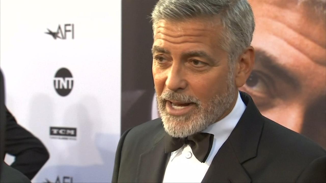Clooney recovering after scooter crash in Italy