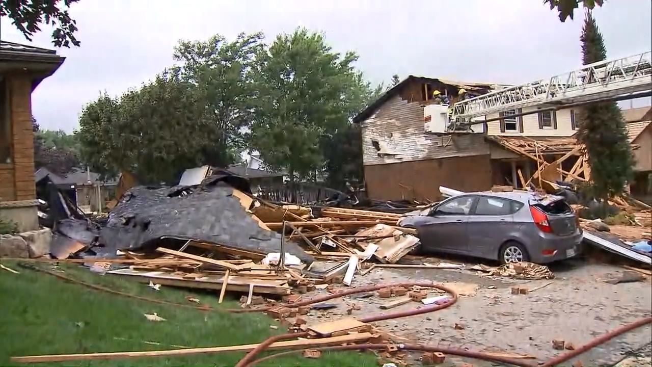 Kitchener resident says he helped pull man injured in explosion to