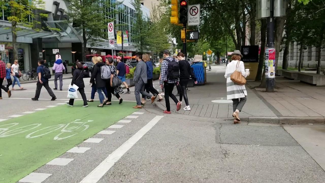 First All Walk Crosswalk At Robson And Hornby In Downtown Vancouver News 1130