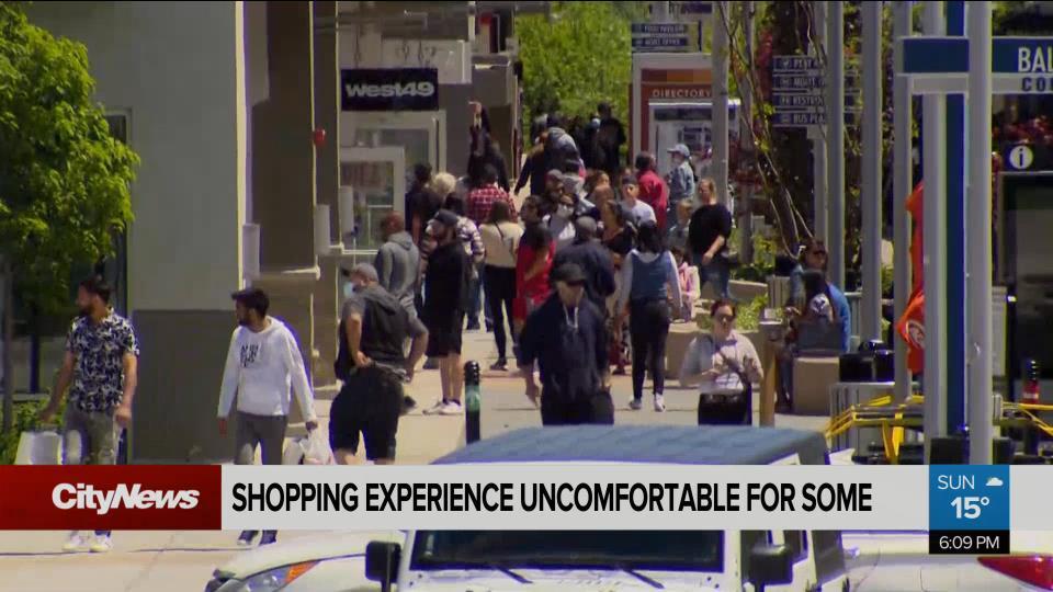 Toronto Premium Outlet mall is now open and it's already drawing huge crowds